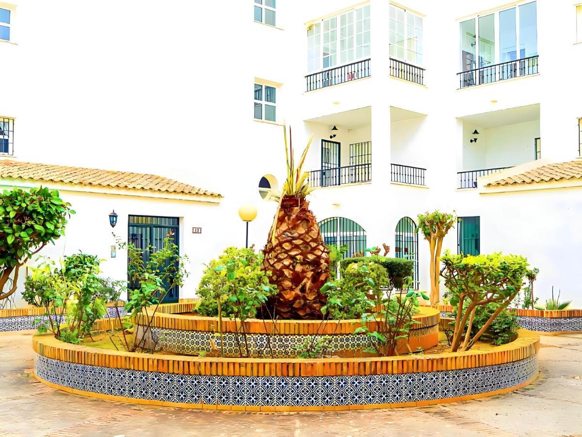 Apartamento Junto El Mar Con Piscina Conil De La Frontera Bagian luar foto